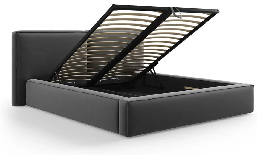 Letto matrimoniale imbottito in grigio scuro in velluto con contenitore con rete inclusa 200x200 cm Arendal – Cosmopolitan Design