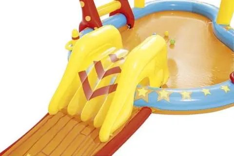 Parco giochi acquatico per bambini con birilli Bestway