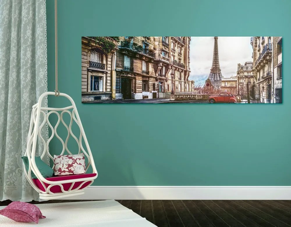 Quadro su tela – Vista sulla Torre Eiffel dalla strada di Parigi