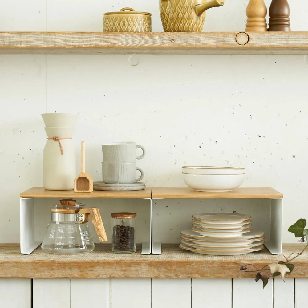 Ripiano aggiuntivo bianco/di colore naturale in metallo 30,5x14 cm Tosca – YAMAZAKI
