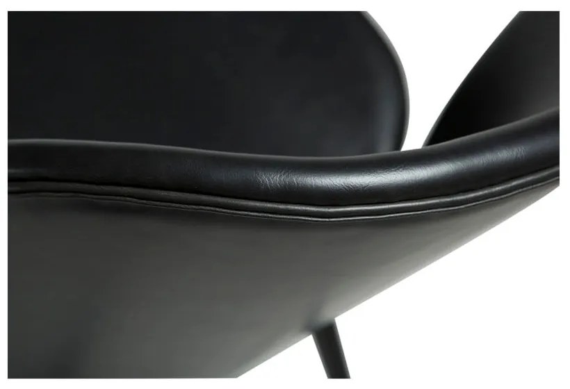 Sedia in similpelle nera Cloud - DAN-FORM Denmark