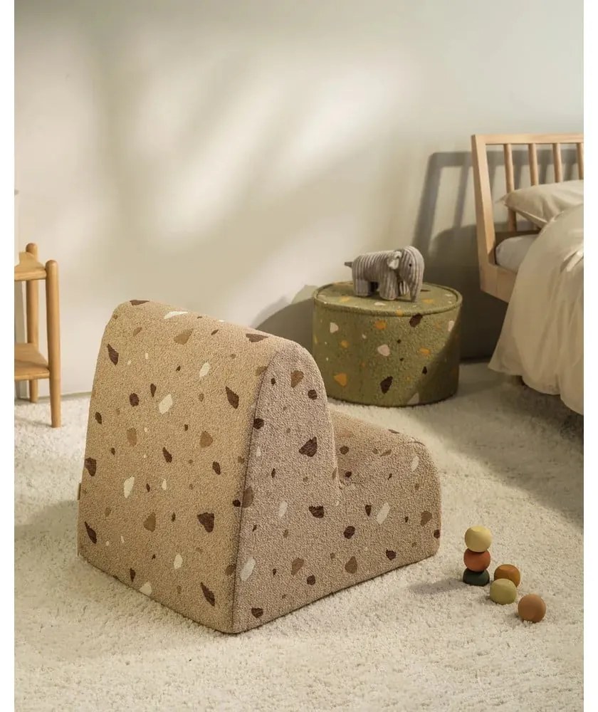 Poltrona per bambini marrone chiaro con rivestimento in bouclé e ciniglia Terrazzo Cloud – Wigiwama