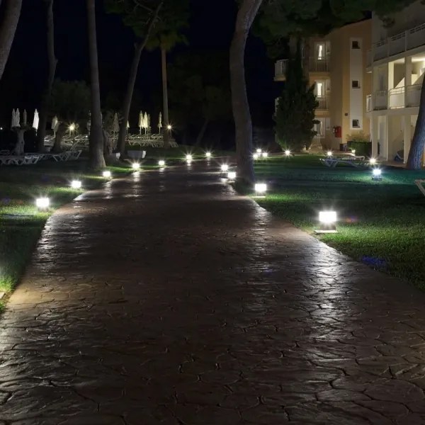 LED Lampada da esterno LED/10W/230V 25cm 6400K IP65 bianco