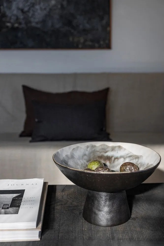 Ciotola nera/avorio in gres ø 31,5 cm By Hand – Mette Ditmer Denmark