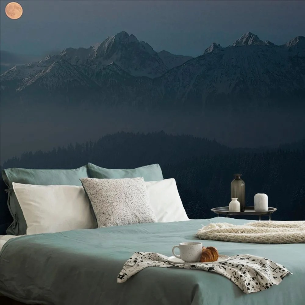Carta da parati – Luna piena sopra le montagne