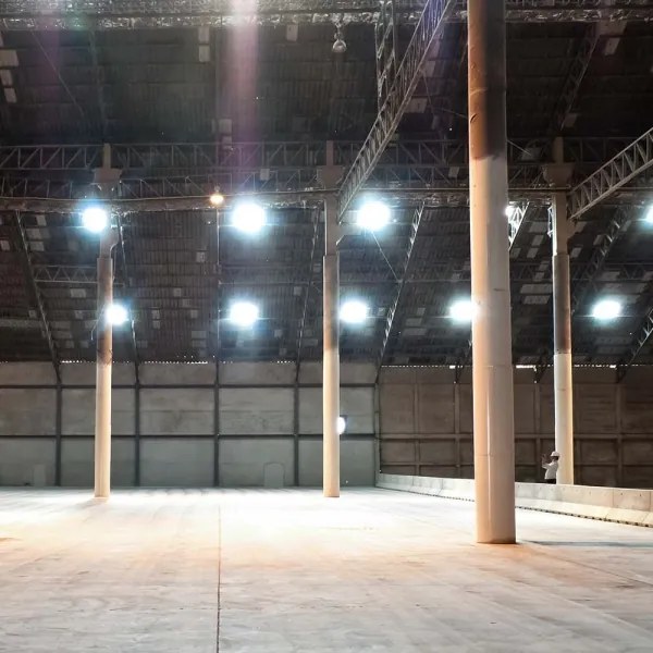 Lampada tecnica LED High Bay LED/150W/230V 3000/4000/6500K IP65 ø 27,7 cm