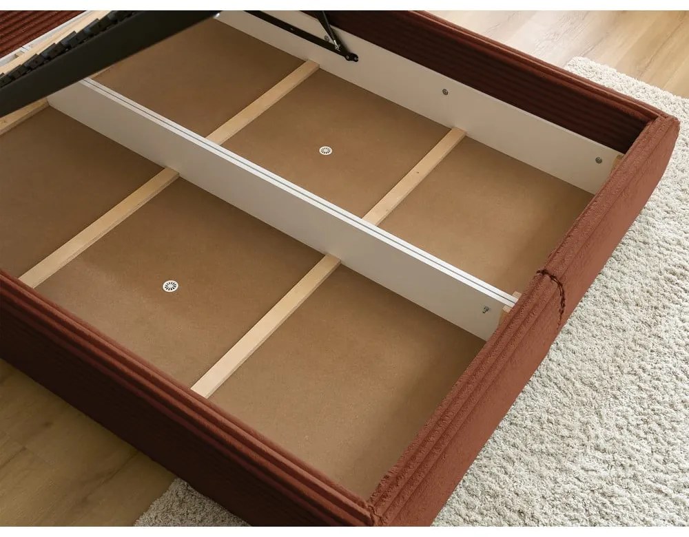 Letto matrimoniale color mattone imbottito con spazio contenitivo con griglia inclusa 180x200 cm Jade – Bobochic Paris