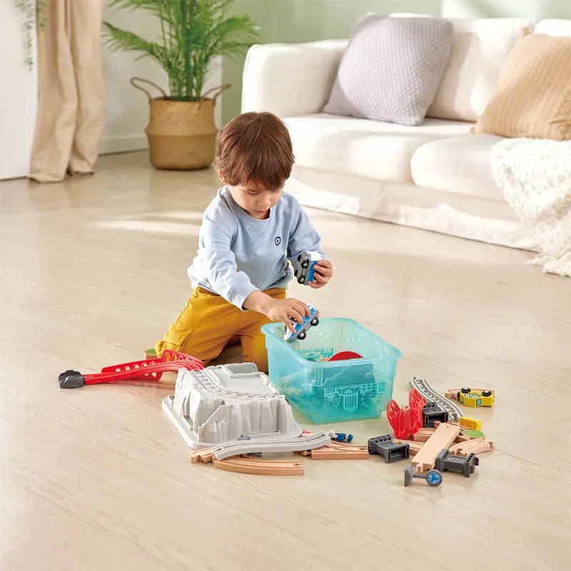 Set ferroviario - Treno in città