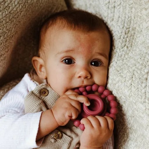 Piramide impilabile con massaggiagengive, rosa