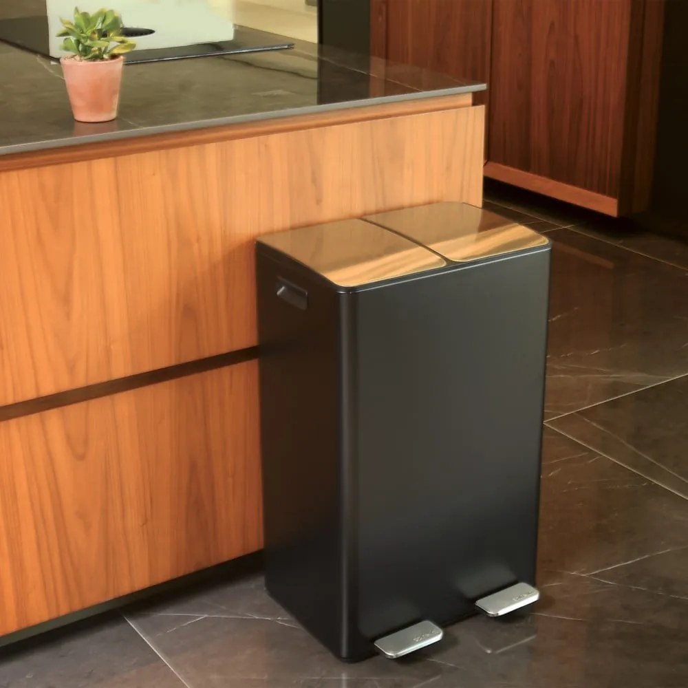 Cestino per la spazzatura nero opaco in acciaio per raccolta differenziata/con pedale 2x30 l Aliya – Spirella