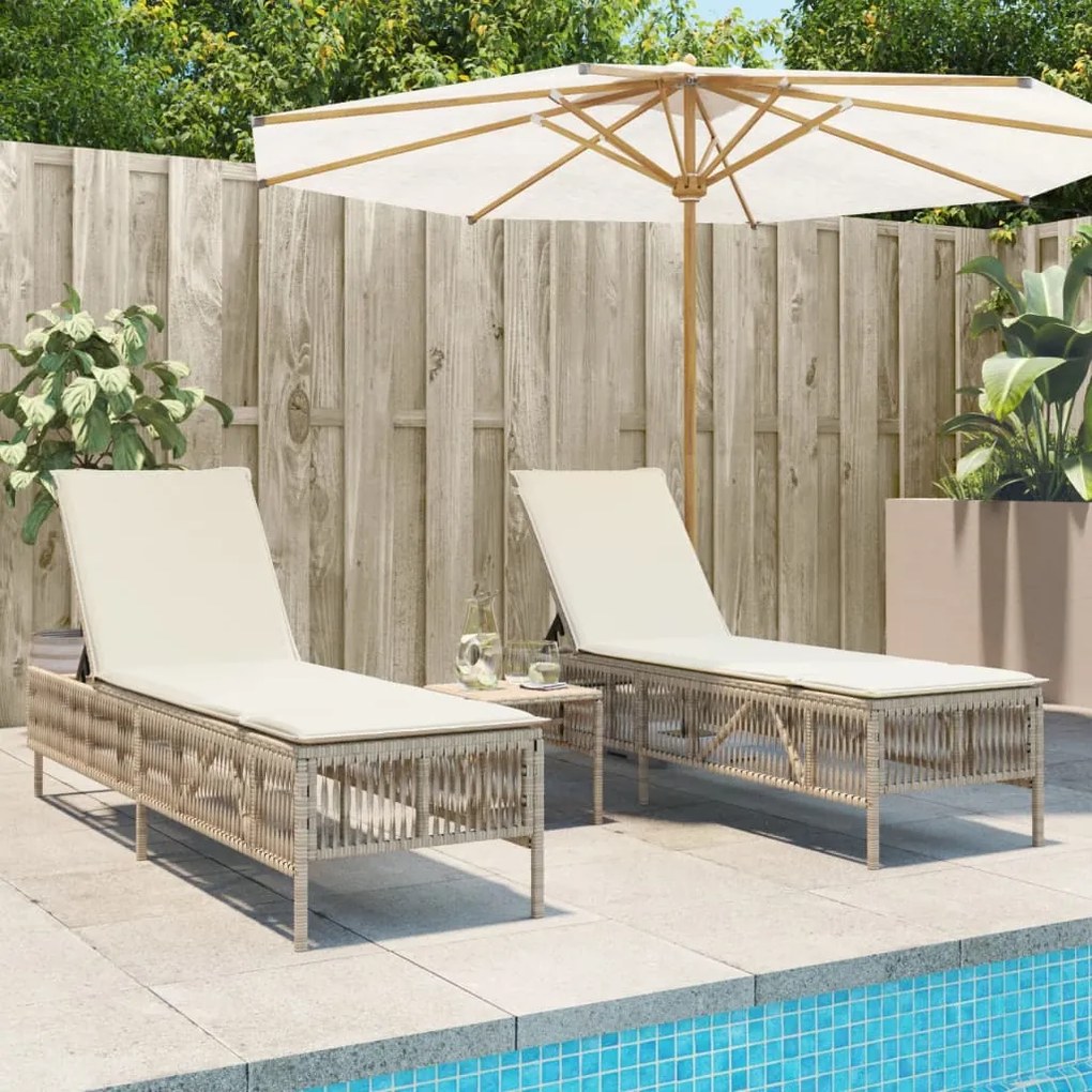 Lettini prendisole 2 pz con tavolino beige in polyrattan