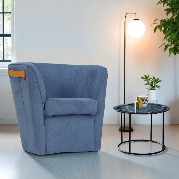 Poltrona Blu in tessuto antimacchia con tasche decorative
