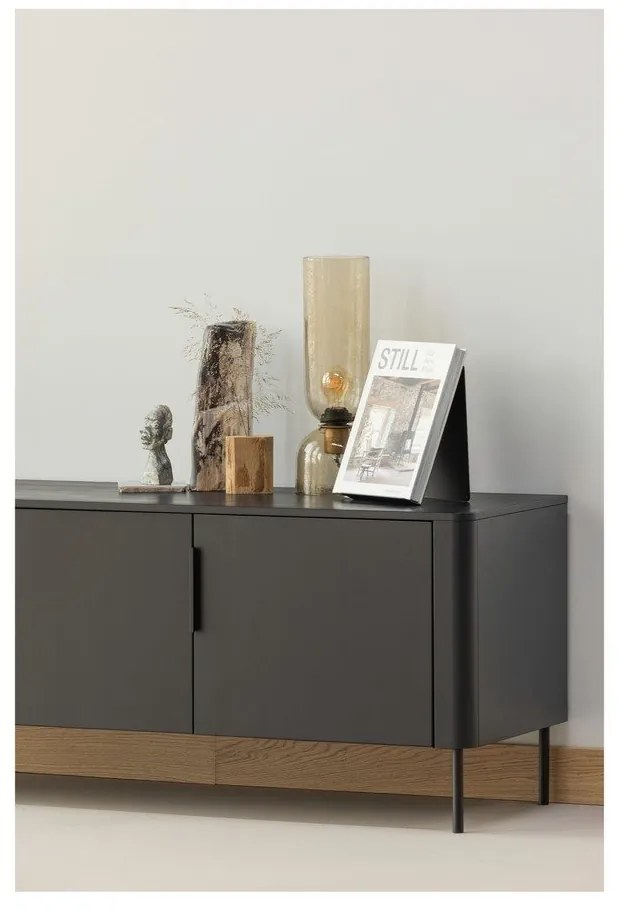 Mobile TV nero opaco in pino massiccio 154x56x44 cm Gunnar – WOOOD