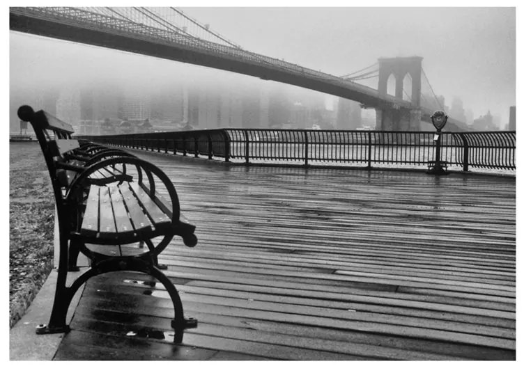 Fotomurale  A Foggy Day on the Brooklyn Bridge  Colore Grigio, Dimensioni e Misure 100x70