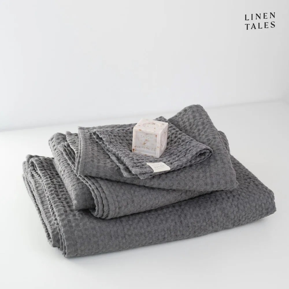 Asciugamani e teli da bagno grigio scuro in un set di 3 pezzi Dark Grey - Linen Tales