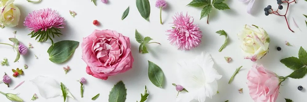 Quadro su tela – Natura morta delicata di fiori