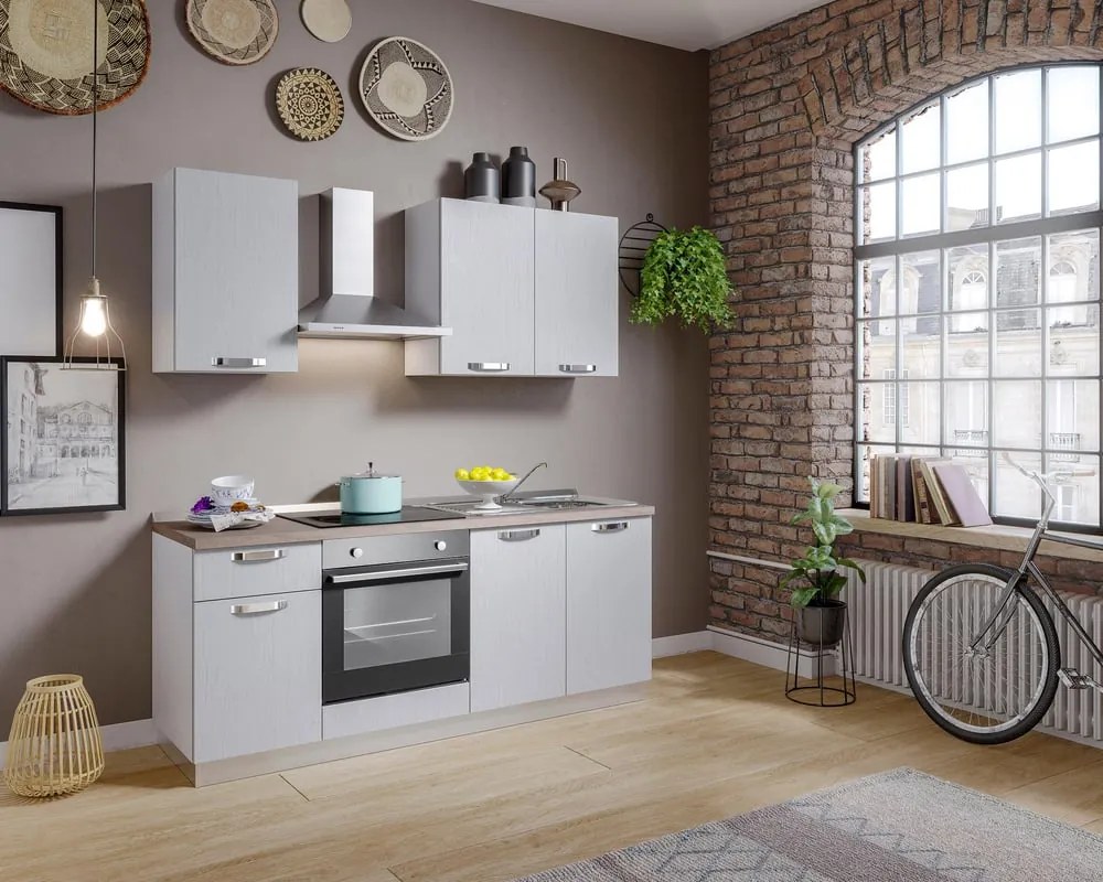 Cucina montata Dora bianco spatolato, lavello a destra, L 195 cm, completa di: cappa a camino, piano cottura a induzione, forno