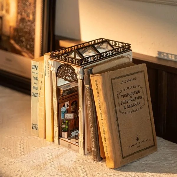 RoboTime - Fermalibri LED 3D, Incontro in Galleria, 2xAAA