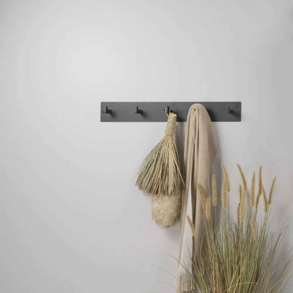 Appendiabiti da parete in metallo nero Leatherman - Spinder Design