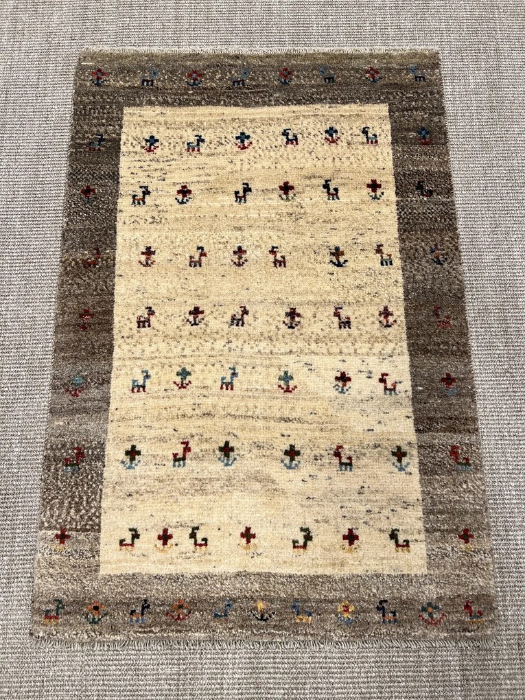 Gabbeh Tappeto persiano 110 x 80 Beige (Iran) Annodato A Mano