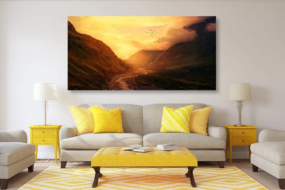 Quadro su tela – Tramonto sulla montagna