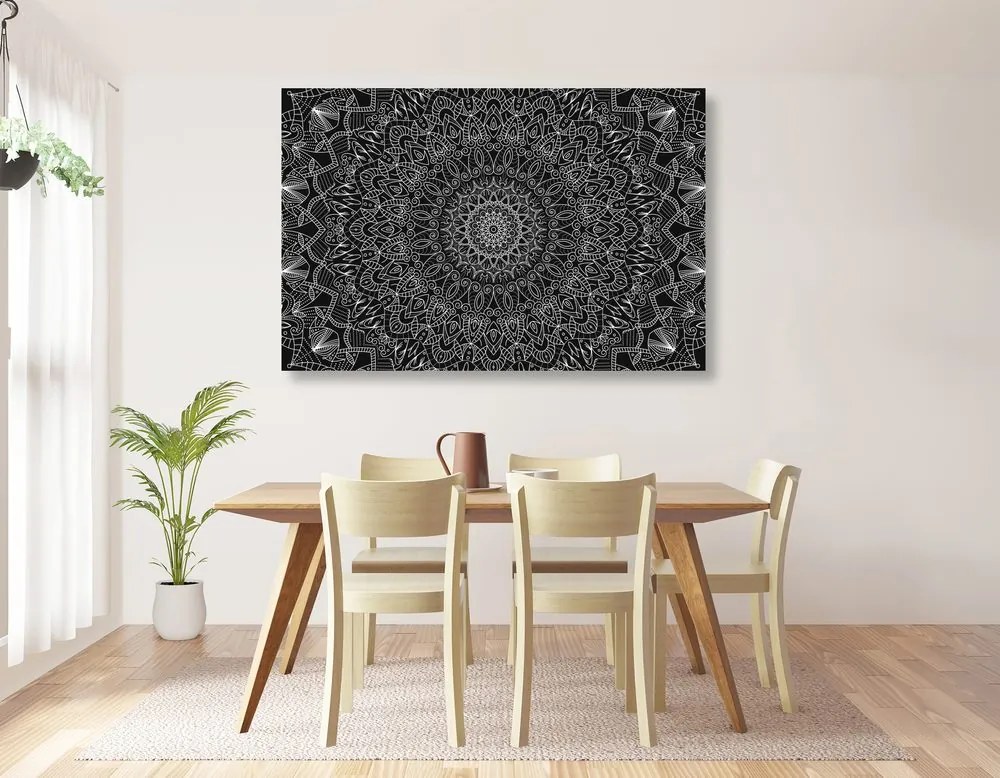 Quadro su tela – Mandala decorativa dettagliata in bianco e nero