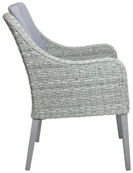 Poltrona Malesia con struttura in alluminio e rivestimento in wicker