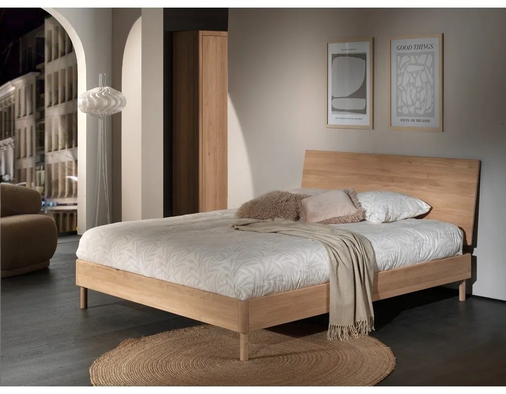 Letto matrimoniale di colore naturale in rovere massiccio rete non inclusa 180x200 cm Forrest – Vipack