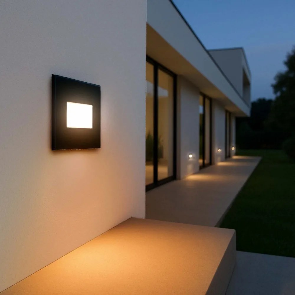 Segnapasso LED per Scatola 503 4W IP65 Nero - Antiabbagliamento Colore Bianco Caldo 2.700K