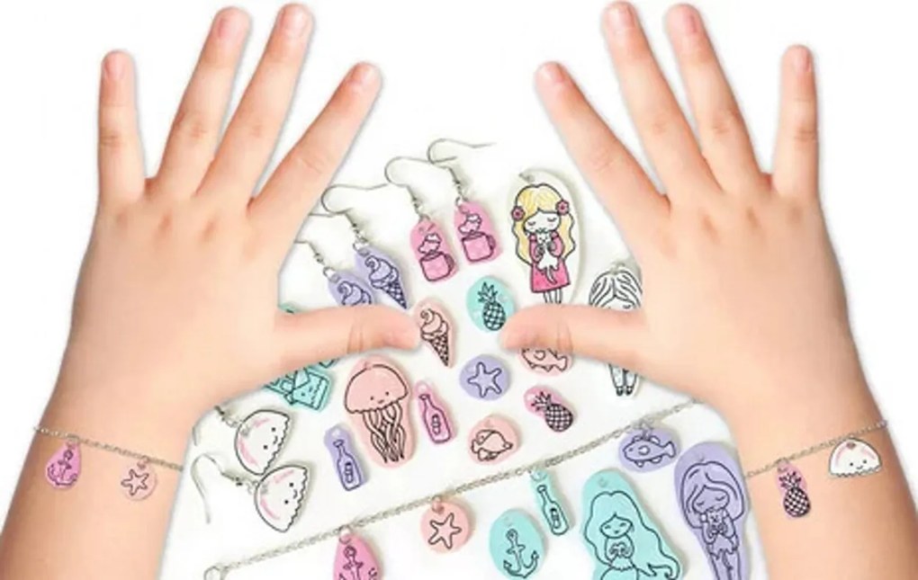 Laboratorio di gioielleria - Gioielli di plastica allegri