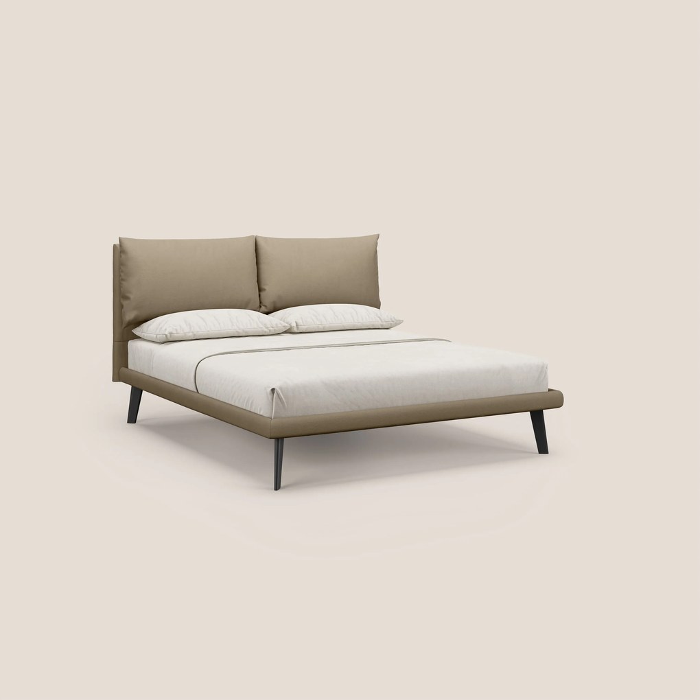 Astrid letto imbottito con piedi in legno in microfibra smacchiabile T11 tortora