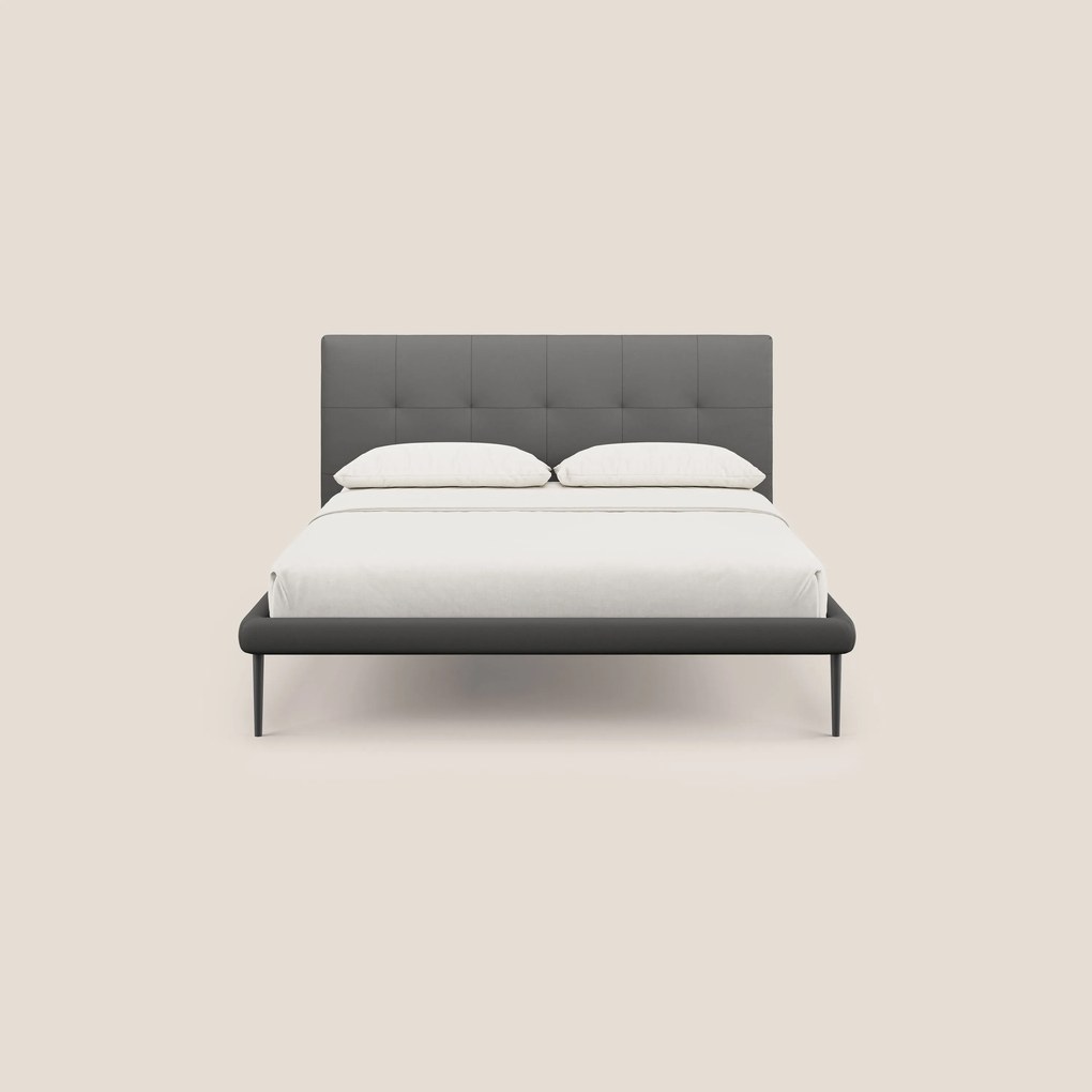 Midori letto imbottito trapuntato in ecopelle con piedini alti T04