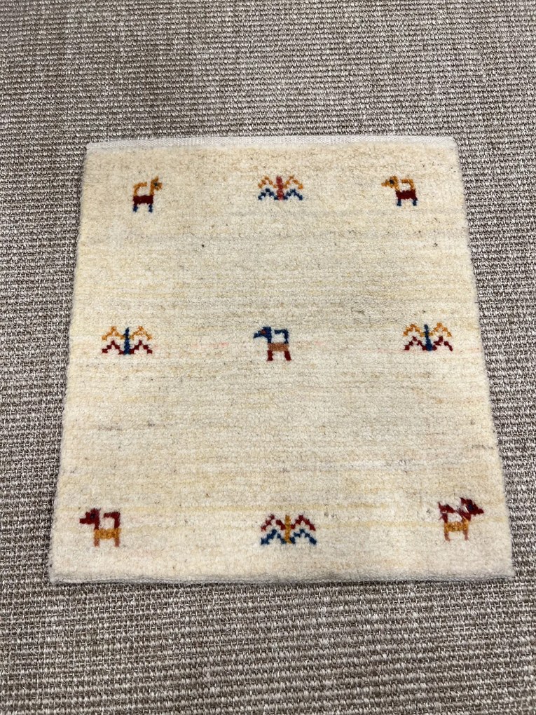 Gabbeh Tappeto persiano 40 x 40 Beige (Iran) Annodato A Mano