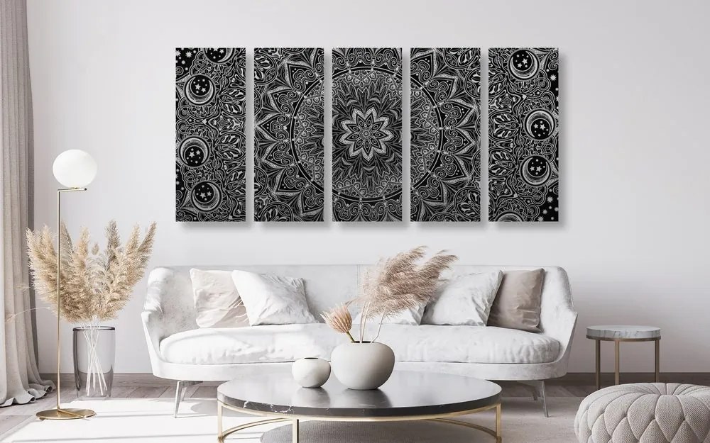 Quadri 5 pezzi – Mandala orientale in bianco e nero