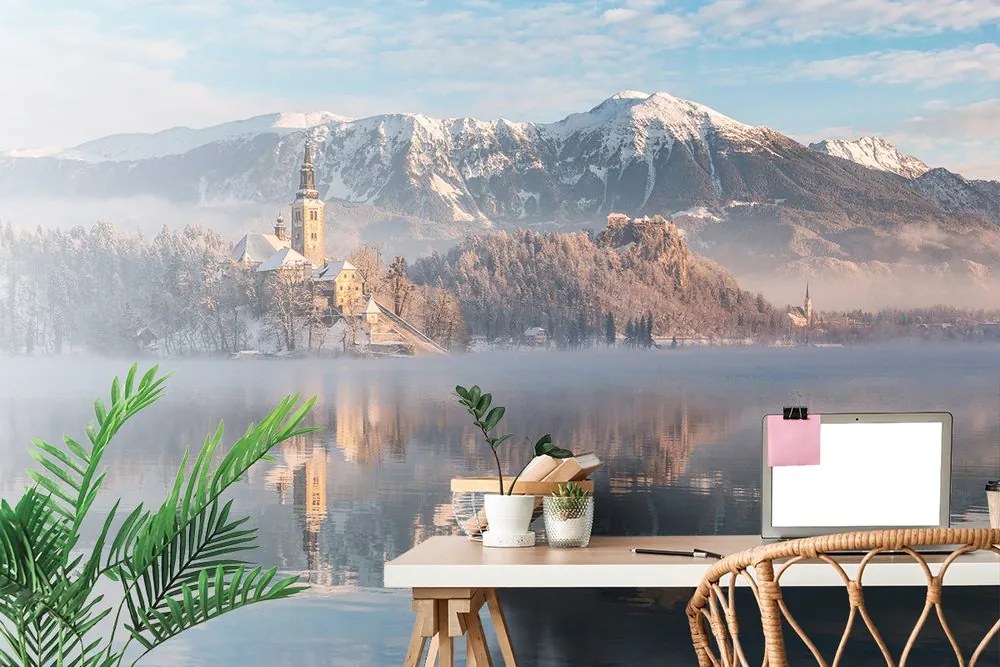 Carta da parati – Chiesa sul lago Bled in Slovenia
