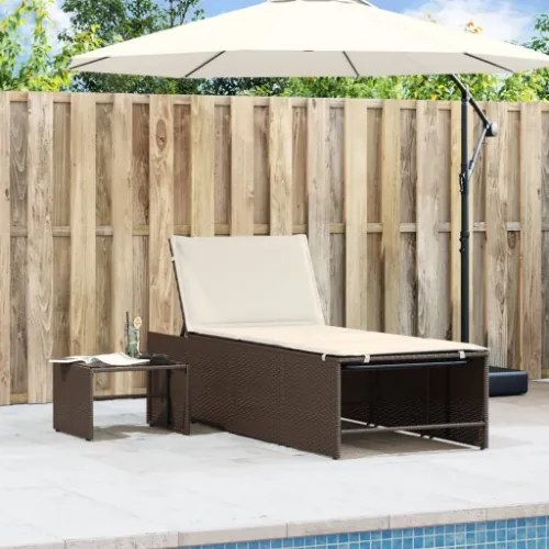 Lettini Prendisole 2 pz con Tavolino Marrone in Polyrattan