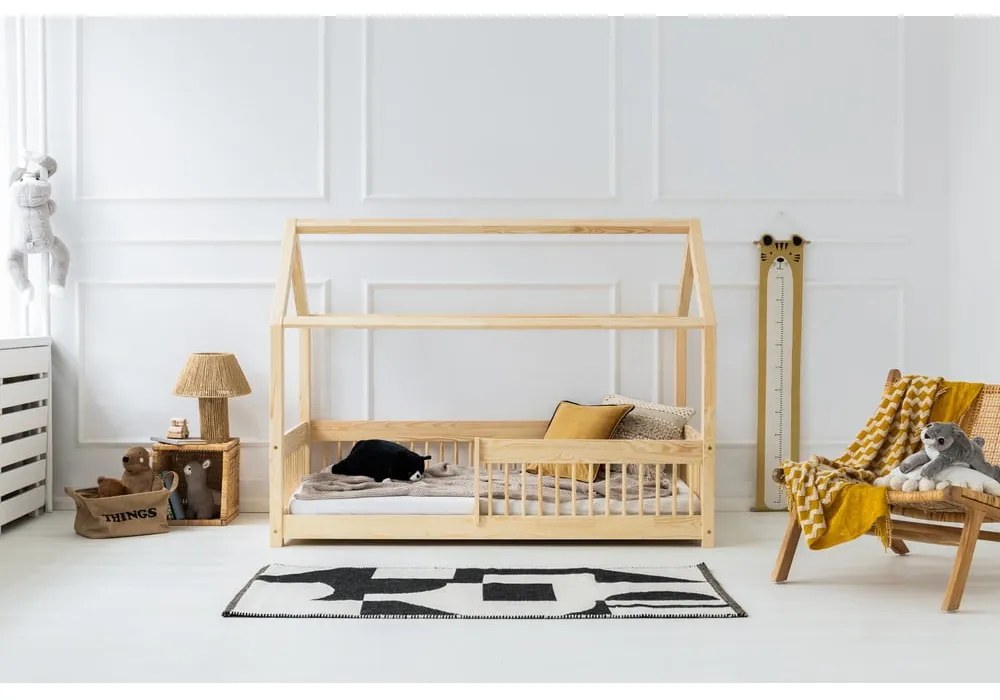 Letto per bambini in legno di pino in colore naturale 80x200 cm Mila MBW - Adeko