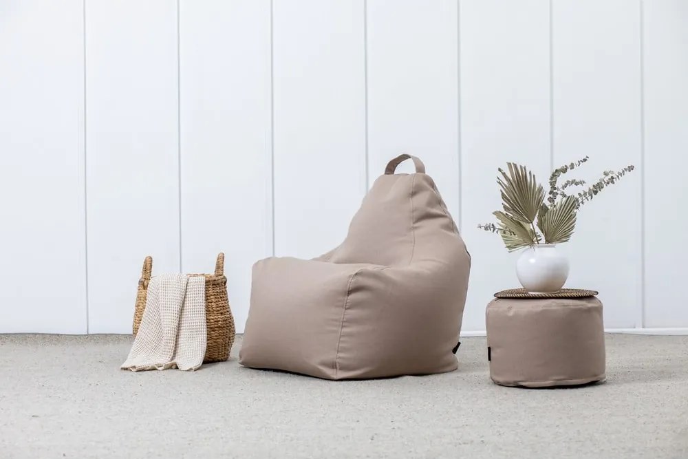 Puof a sacco grigio chiaro con rivestimento in bouclé Play Amuse – SLOWDOWN