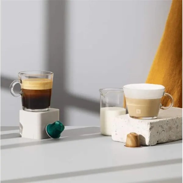 Krups - Macchina da caffè a capsule NESPRESSO Essenza mini 1310W/230V bianco