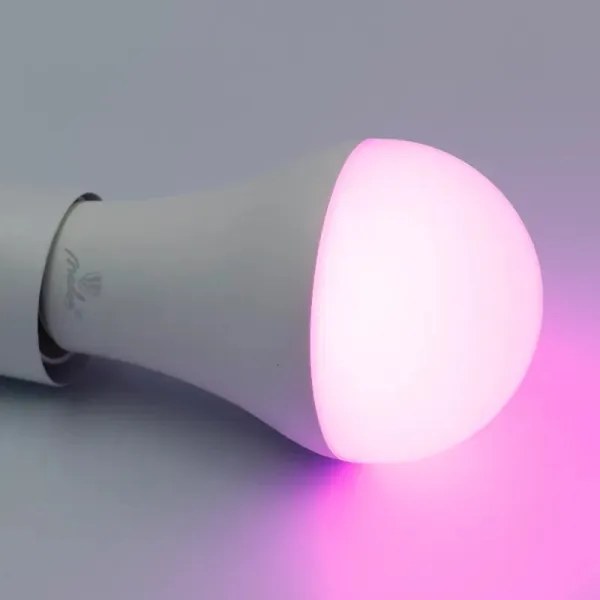 Lampadina LED RGBW dimmerabile A60 E27/15W/230V 2700-6500K Wi-Fi Tuya
