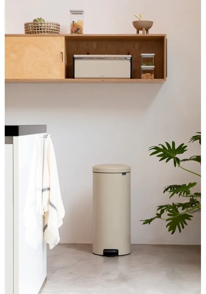 Bidone beige in acciaio 30 l NewIcon - Brabantia