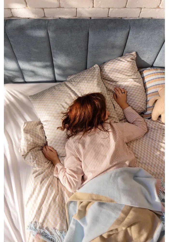 Letto matrimoniale imbottito blu con contenitore con rete inclusa 160x200 cm Thessa Bold Line – Bonami Selection