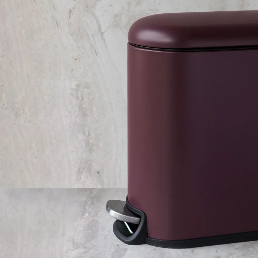 Cestino per la spazzatura viola scuro in metallo con pedale 5 l Mini Walther – Mette Ditmer Denmark