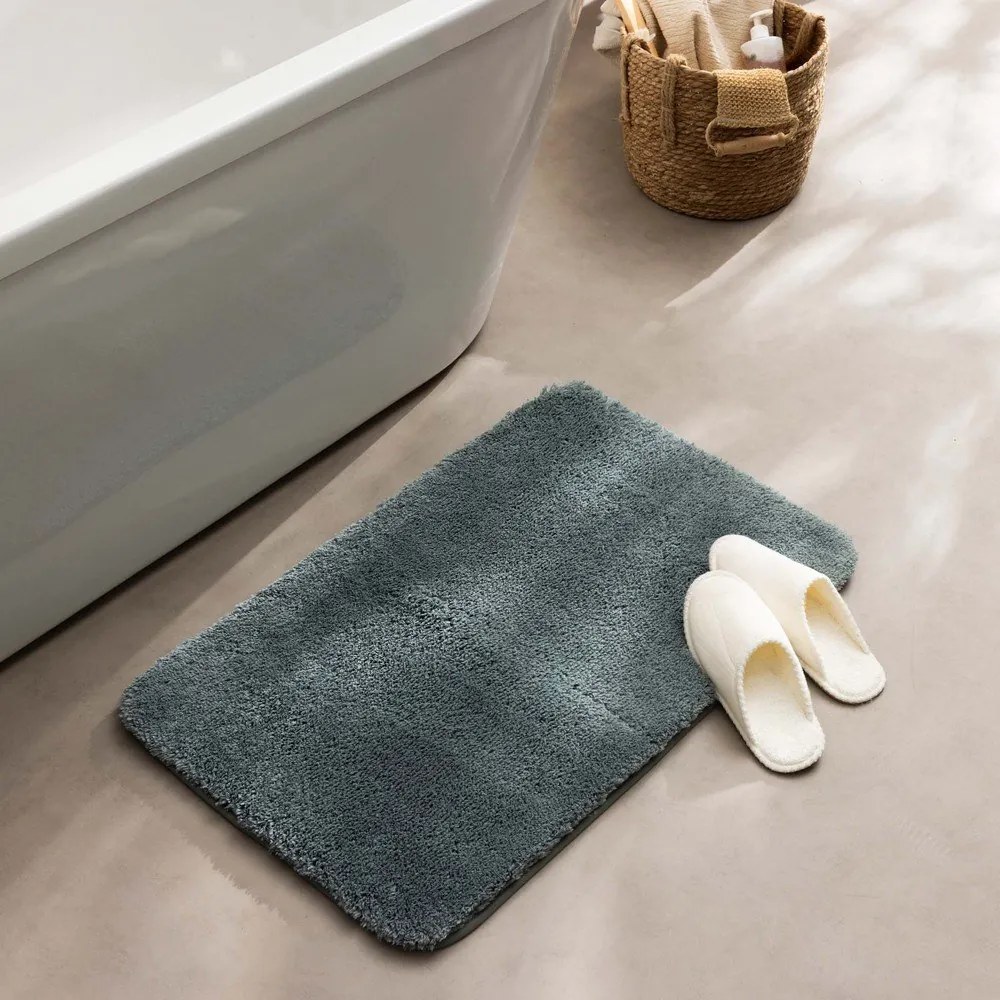 Tappetino per il bagno verde polveroso 50x80 cm Mael – douceur d'intérieur