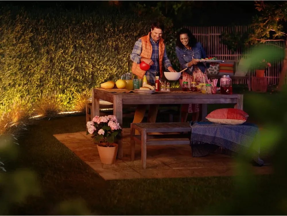 Catena LED smart per esterni 19,5 W Lightstrip outdoor - Philips Hue