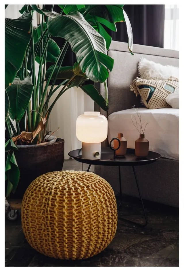 Poggiapiedi giallo con rivestimento in lavorato a maglia Jagger – Bonami Essentials