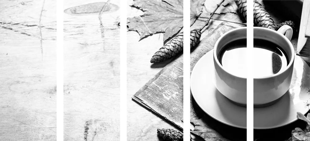 Quadri 5 pezzi – Tazza di caffè in autunno in bianco e nero