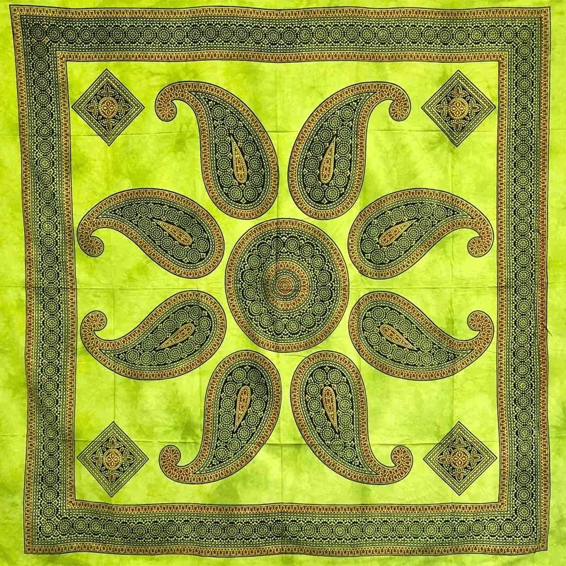 Granfoulard Copritutto in Puro Cotone con frange Sole Orientale 210x240 cm Colore Lime