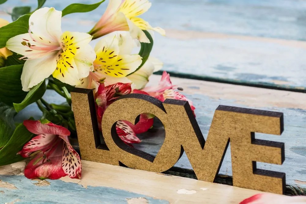 Stampa su tela – Con scritta in legno Love