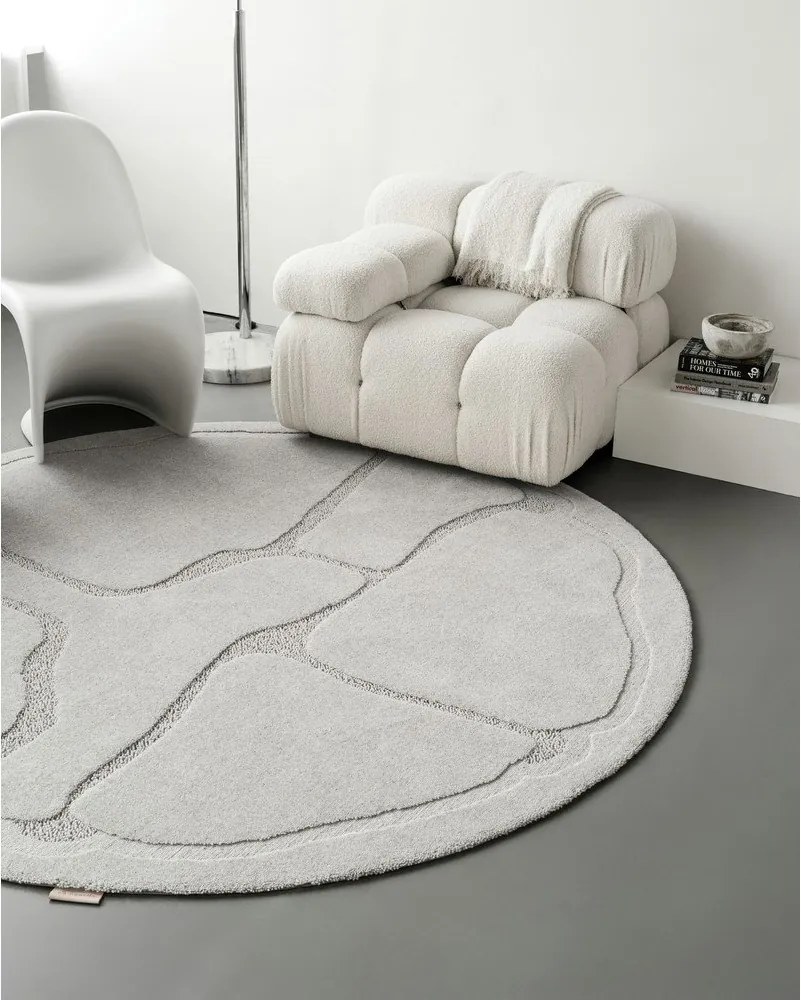 Tappeto rotondo in lana grigio chiaro ø 133 cm Morphic Organica - Agnella